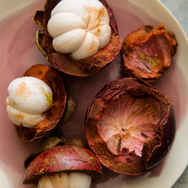 Mangosteen for Skin That Wakes Up Glowing
